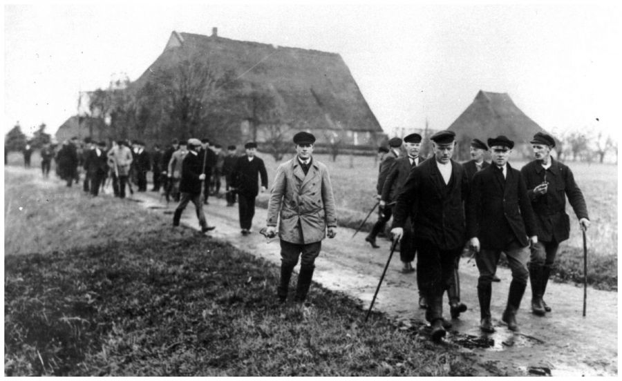 Ladelund Concentration Camp Memorial shows Blunt Scythe - Sharp Steel in Leck 